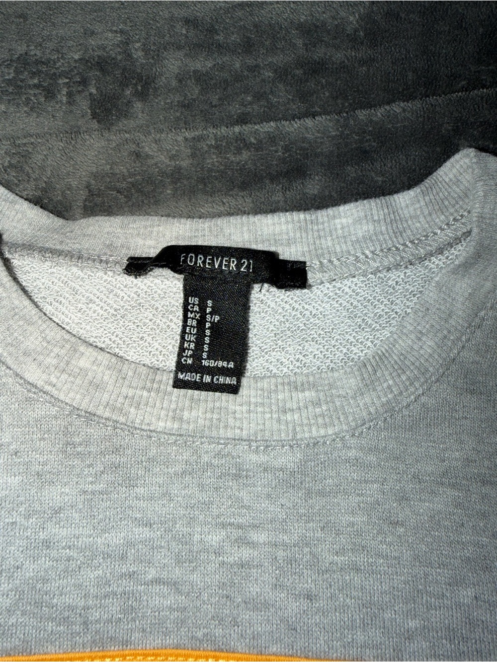 Forever 21 Light Gray Crewneck Sweatshirt with Subtle Trim